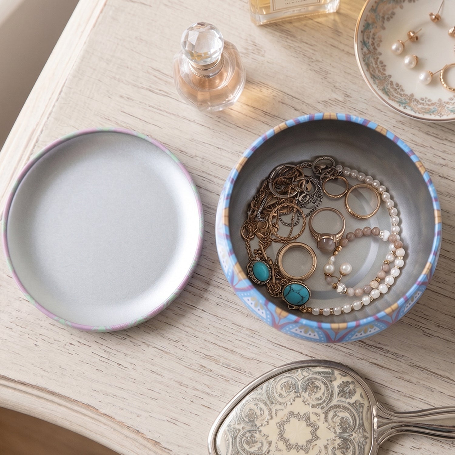 Metal Mandala Tin Box Decorative Round Container For Candle And Trinkets (1 Pc)